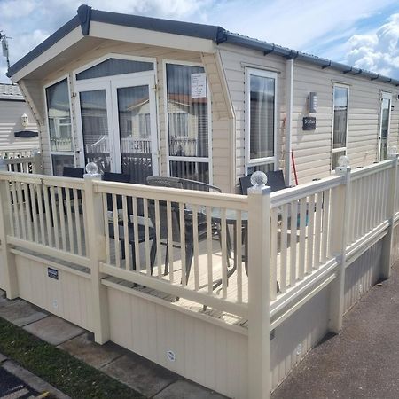 Hotel 8 Berth Deluxe Pg36 Chapel St Leonards Zewnętrze zdjęcie
