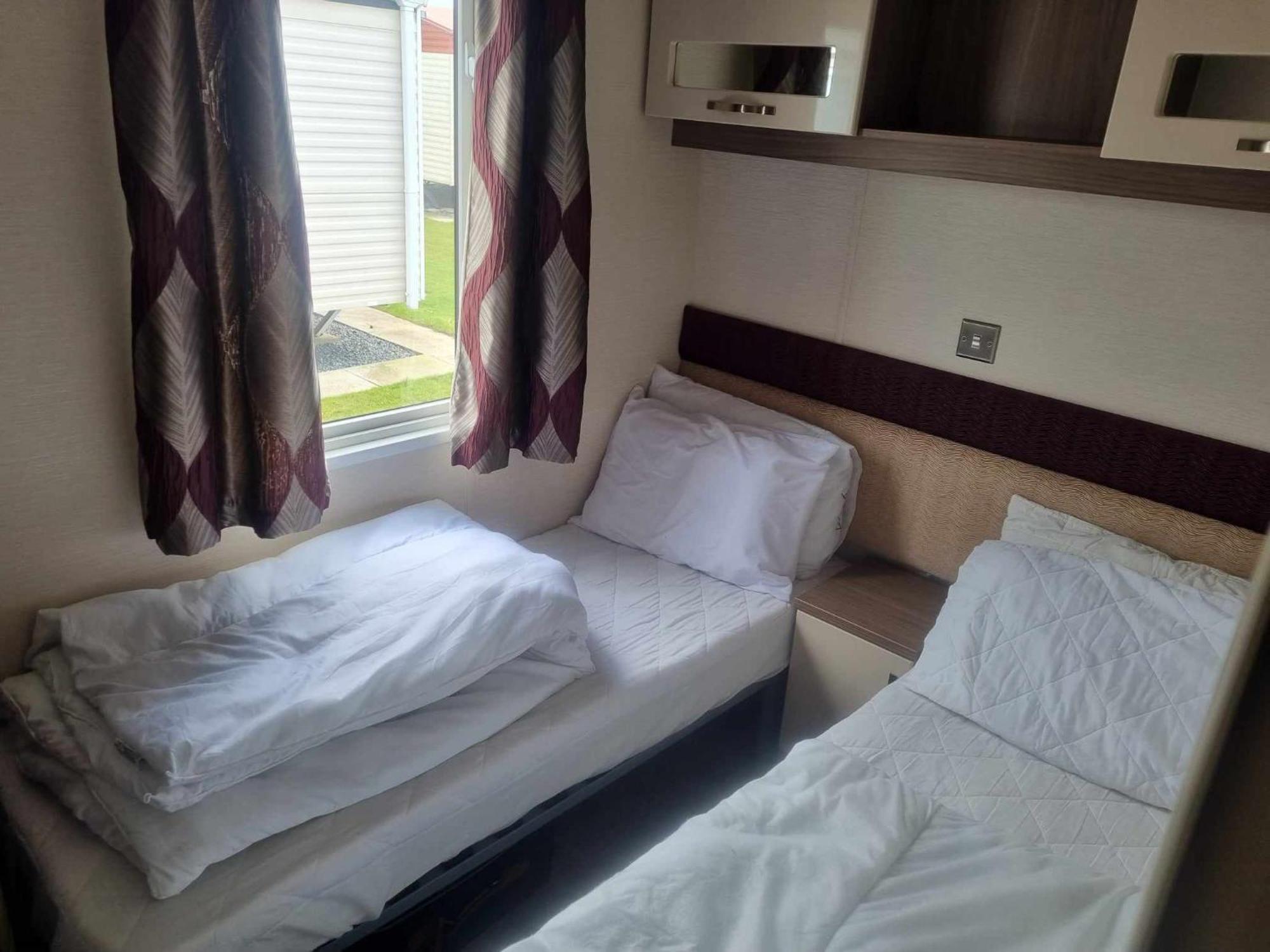 Hotel 8 Berth Deluxe Pg36 Chapel St Leonards Zewnętrze zdjęcie